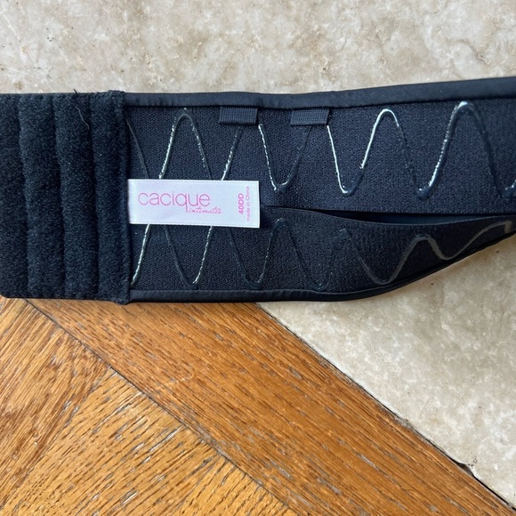 Casique ladies black strapless bra, NWOT 40 DD push-up style - Picture 7 of 11